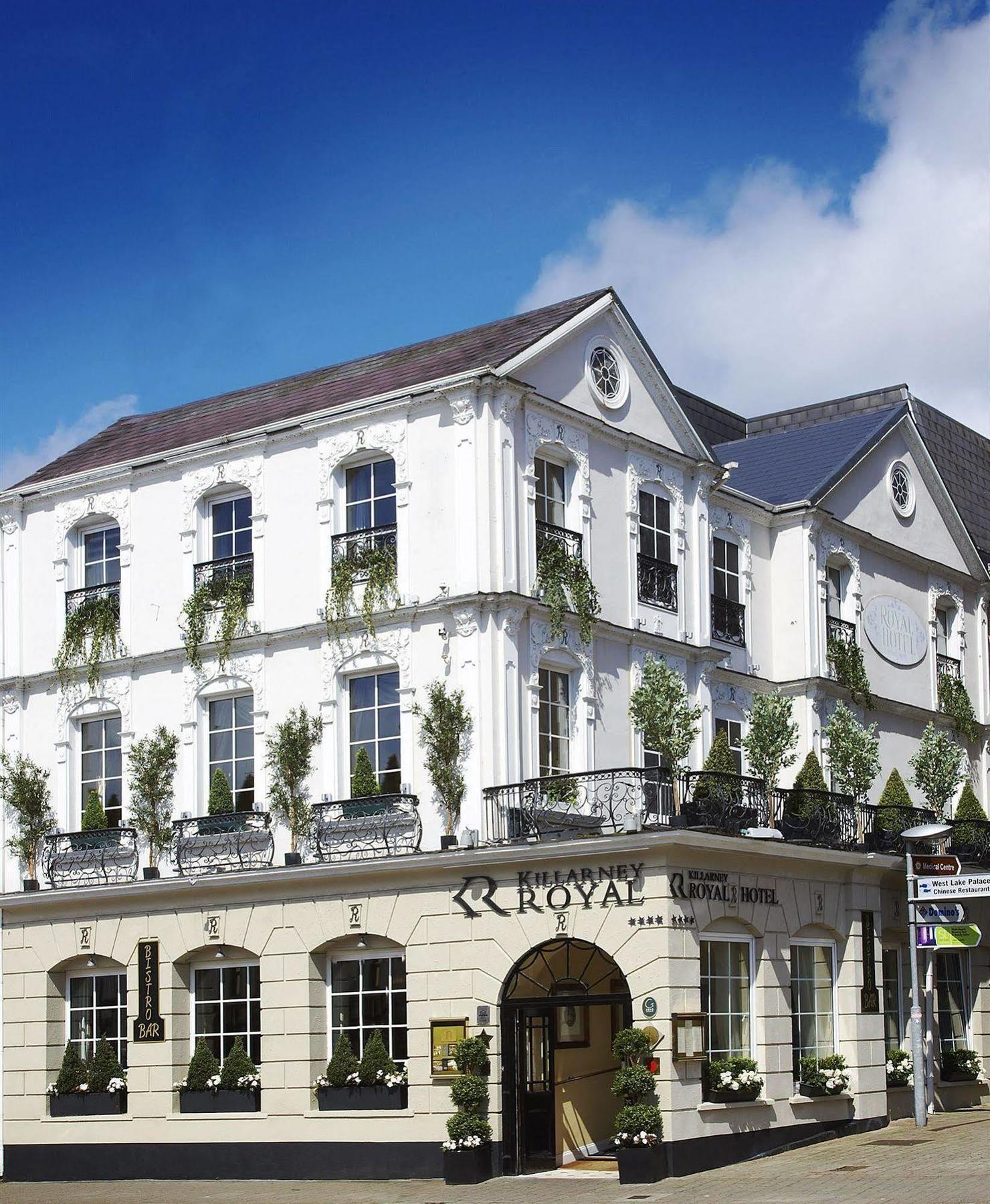 Killarney Royal Hotel Exterior photo